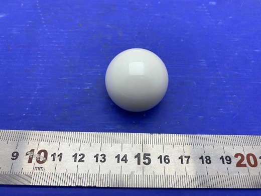 陶瓷球頭的表面拋光加工前